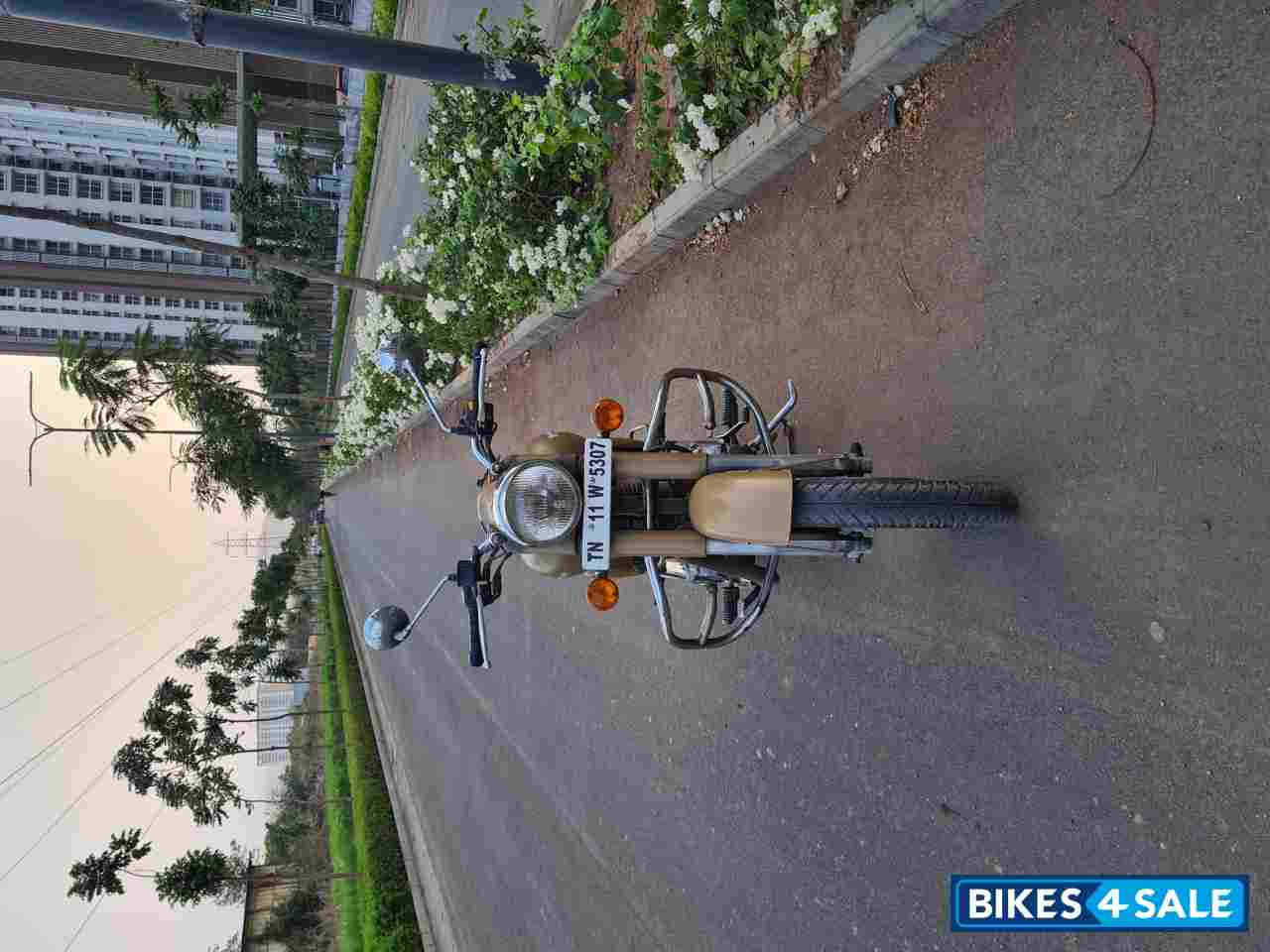 Royal Enfield Classic Desert Storm