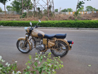 Royal Enfield Classic Desert Storm