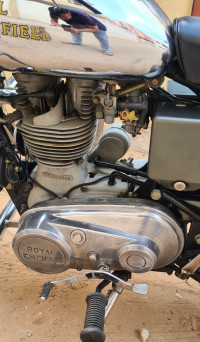 Chrome And Green Royal Enfield Bullet Machismo A350