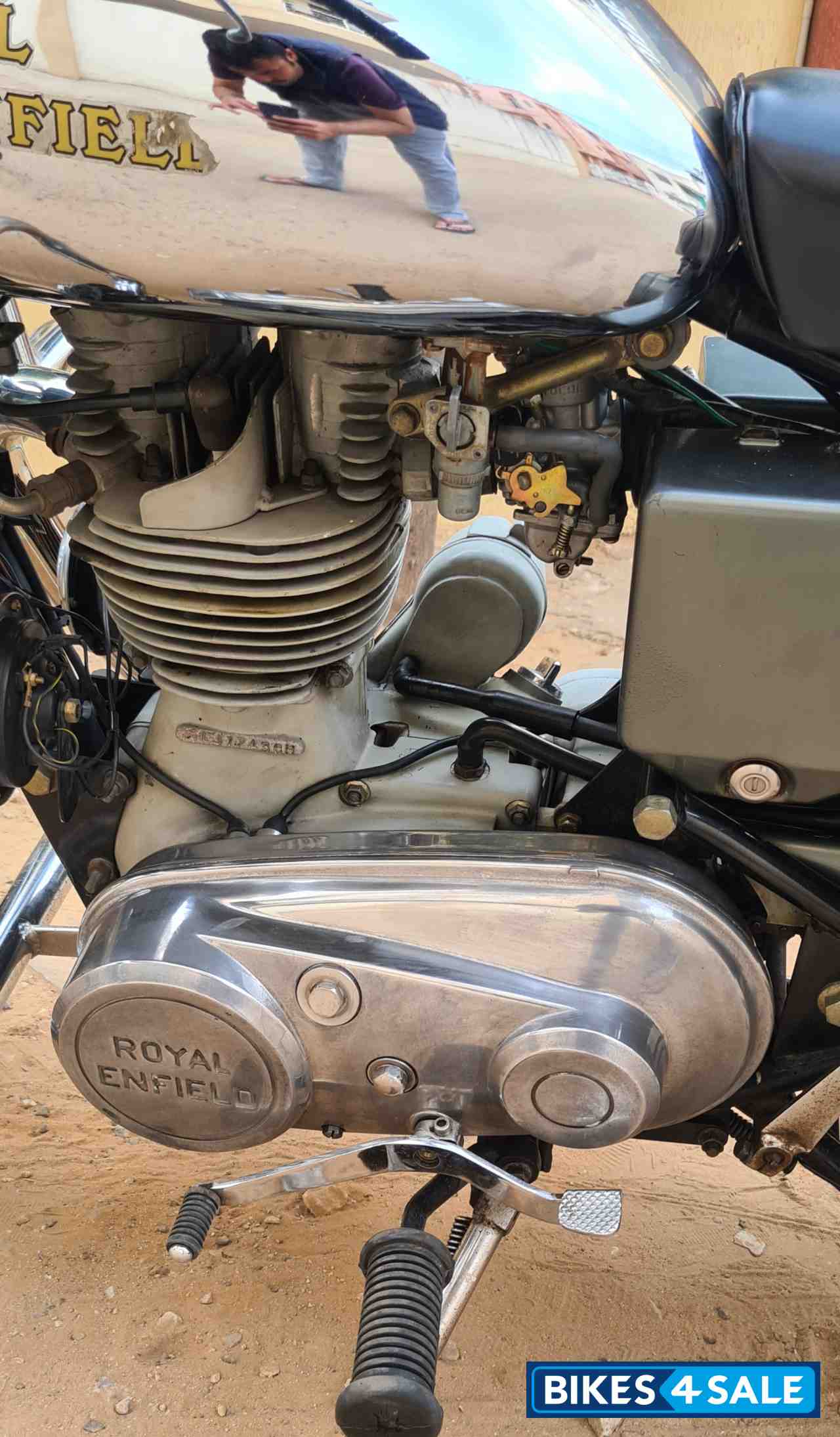Chrome And Green Royal Enfield Bullet Machismo A350