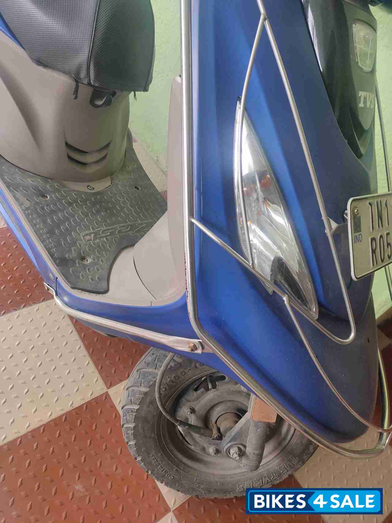 Blue TVS Scooty Zest 110 BS6
