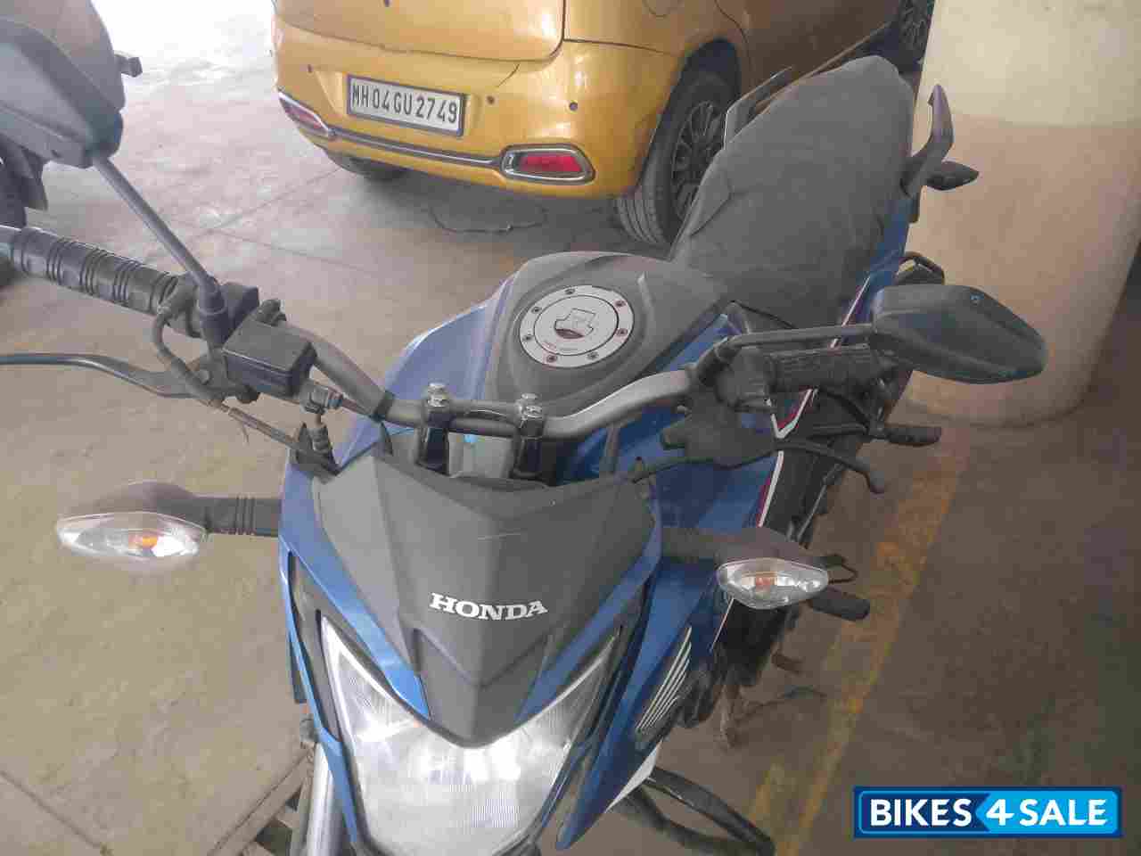 Honda CB Hornet 160R