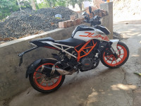 KTM Duke 390 Model