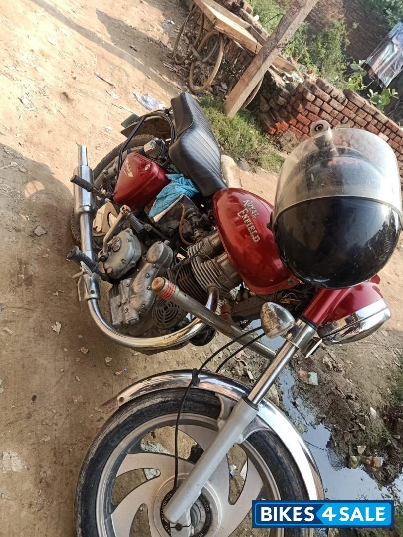 Red Royal Enfield Bullet Electra