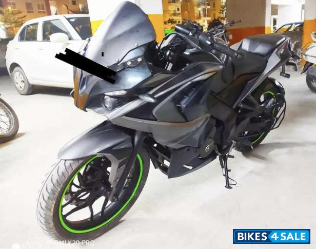 Bajaj Pulsar RS 200 ABS Bajaj Pulsar RS 200 ABS