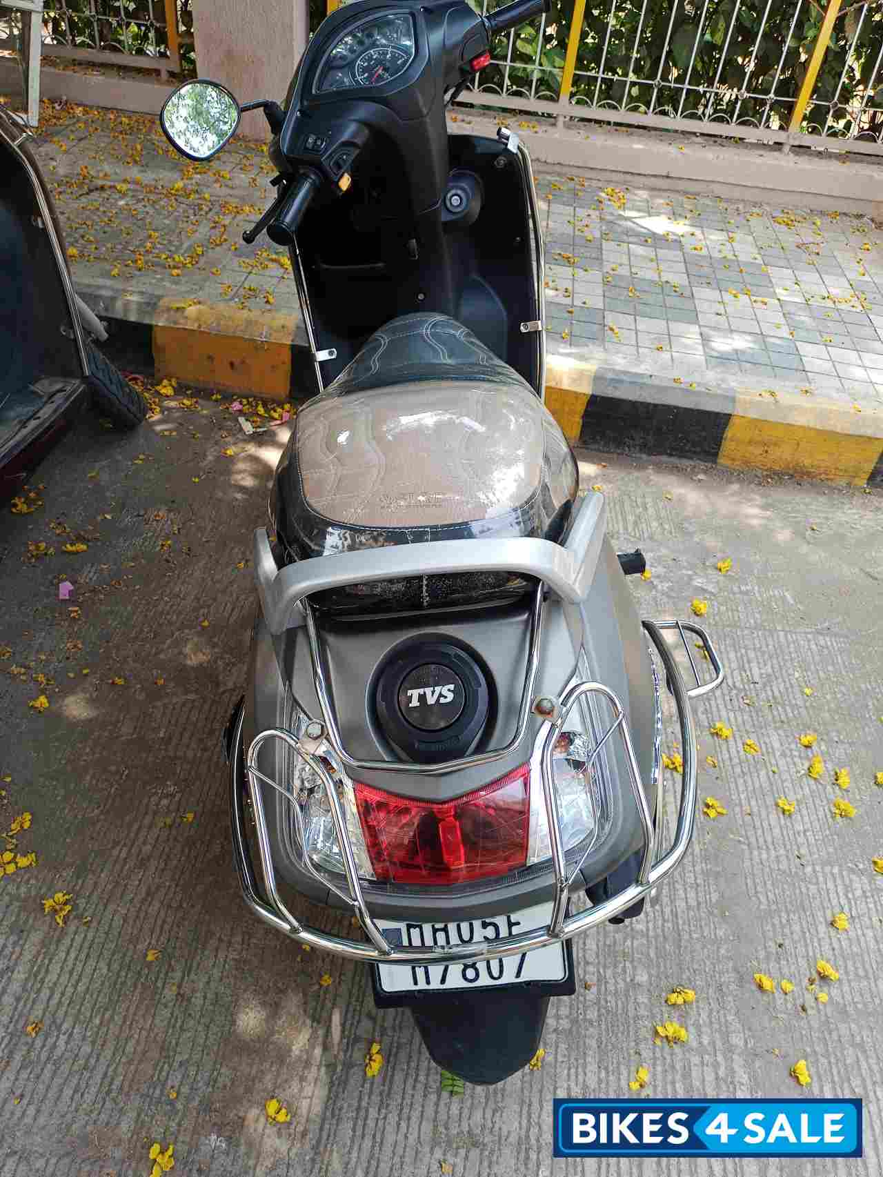 Grey TVS Jupiter BS6