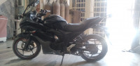 Black Suzuki Gixxer SF