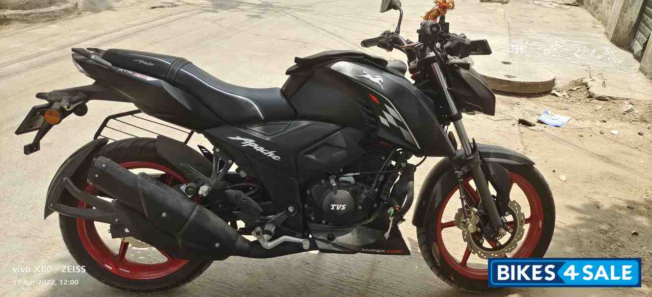 TVS Apache RTR 160 4V Special Edition