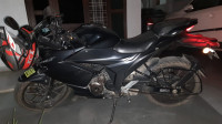 Matt Black Suzuki Gixxer SF 250
