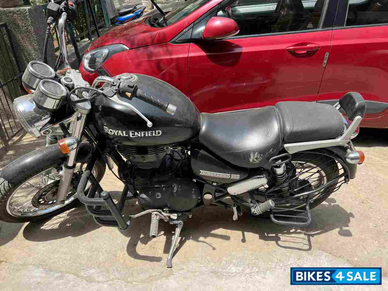 Royal Enfield Thunderbird 350 Royal Enfield Thunderbird 350