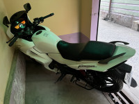 White Hero Karizma ZMR