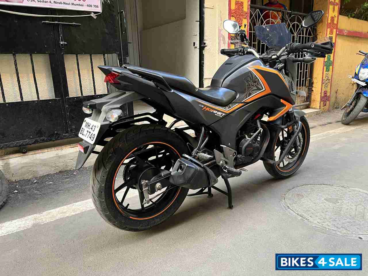 Honda CB Hornet 160R