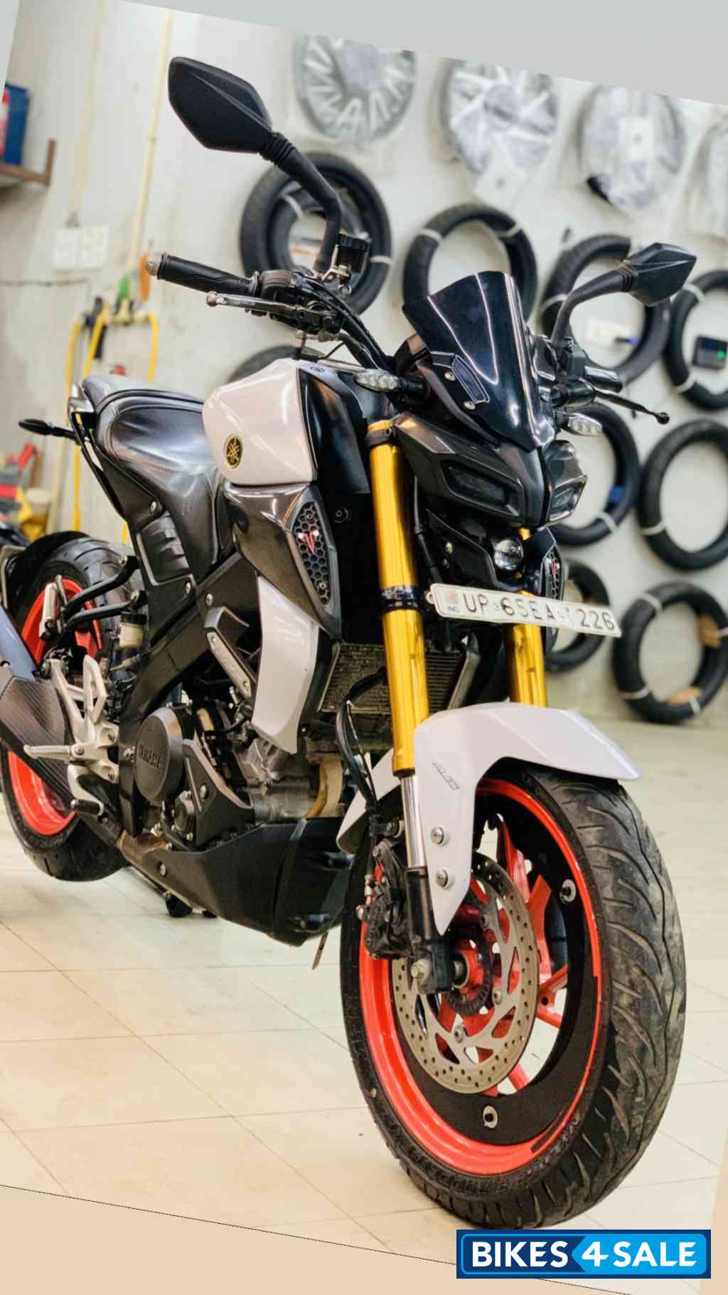 Ice-fluo Vermillion Yamaha MT-15 BS6