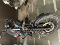 Bajaj Avenger Street 220