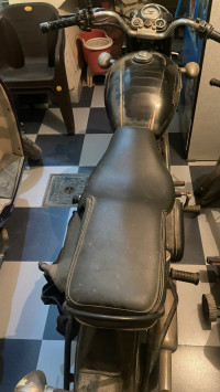 Black Royal Enfield Bullet Standard 350