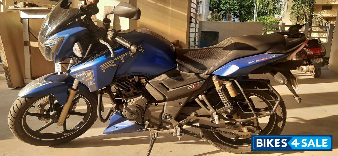 TVS Apache RTR 180 ABS