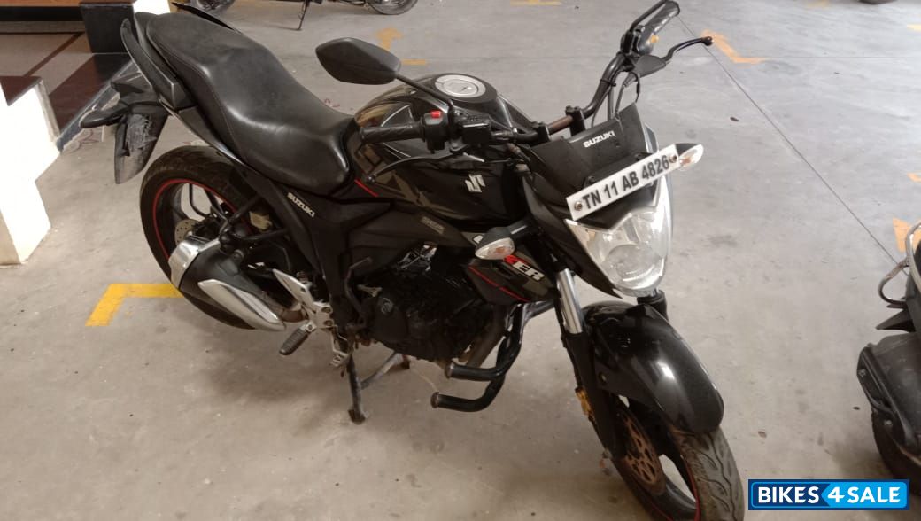 Suzuki Gixxer ABS