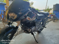 Black Bajaj Pulsar 180 DTSi