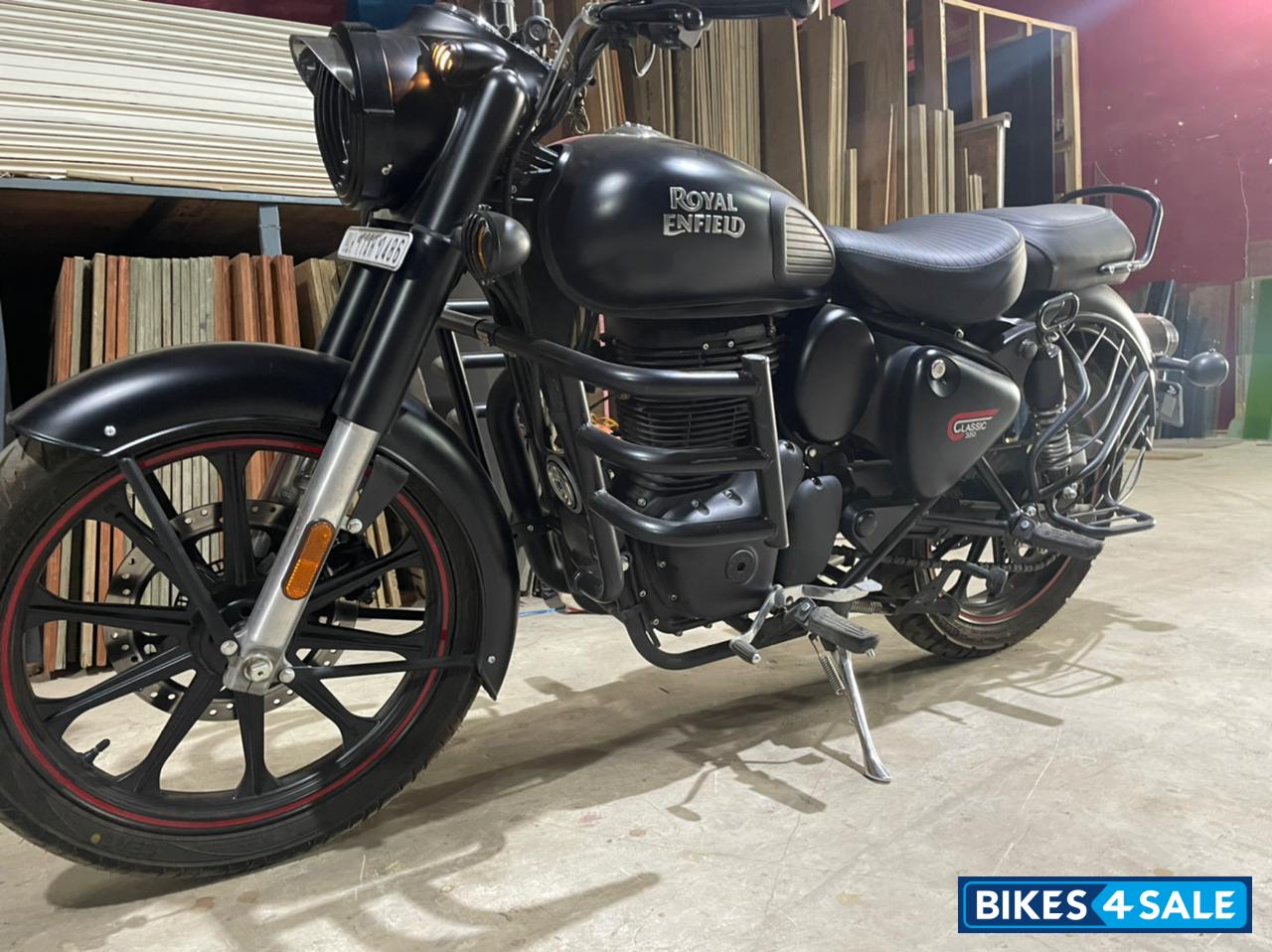 Stealth Black Royal Enfield Classic 350 Dual Channel BS6