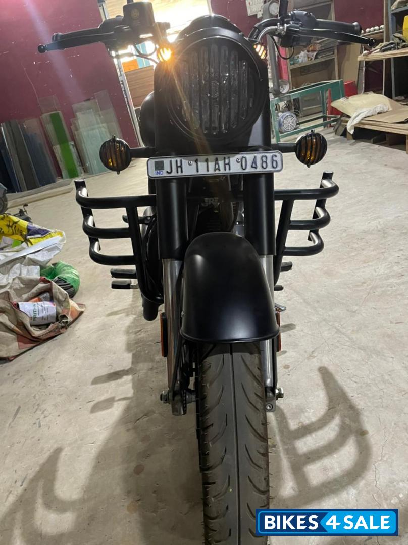 Stealth Black Royal Enfield Classic 350 Dual Channel BS6