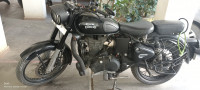 Royal Enfield Classic Stealth Black