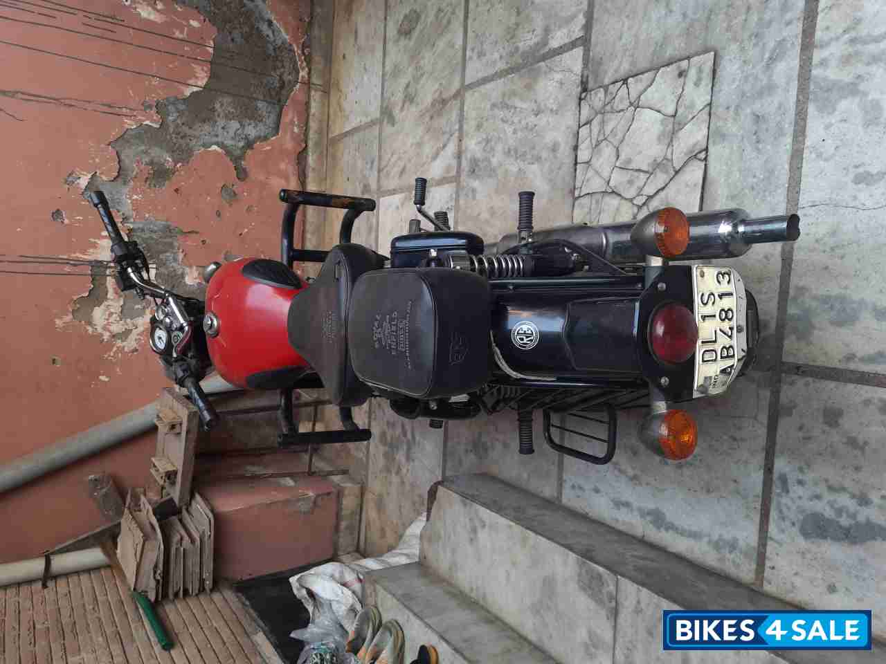 Royal Enfield Classic 350 Redditch Red