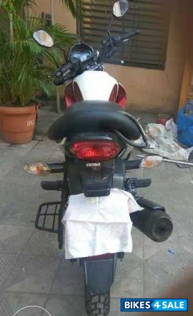 White Honda Unicorn Dazzler