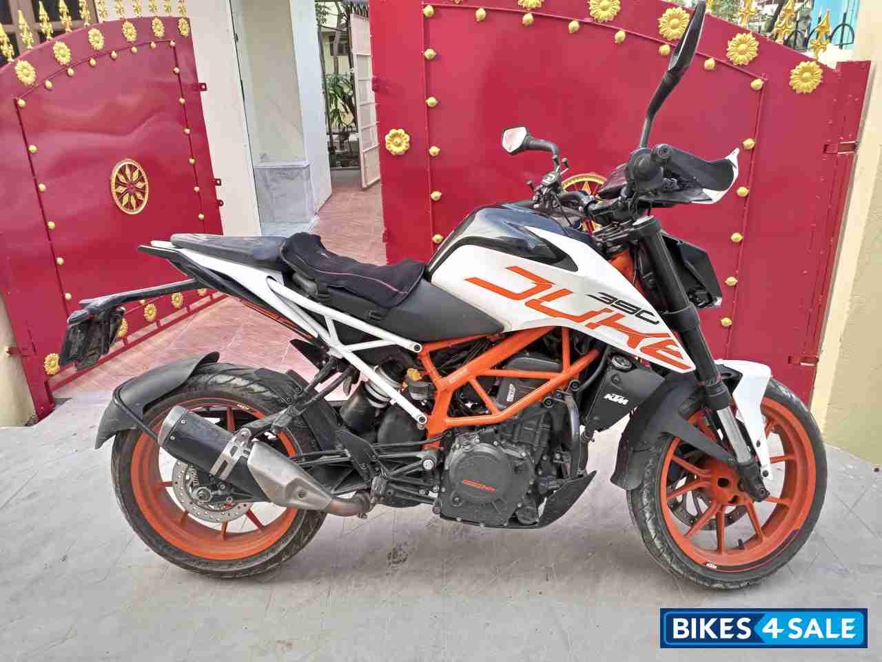 KTM Duke 390