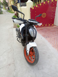 KTM Duke 390