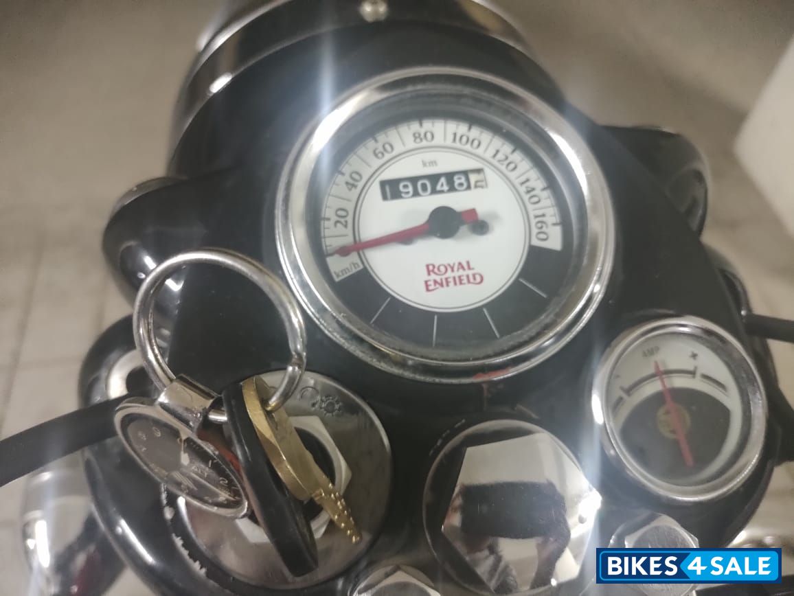 Royal Enfield Classic 350 Redditch Red