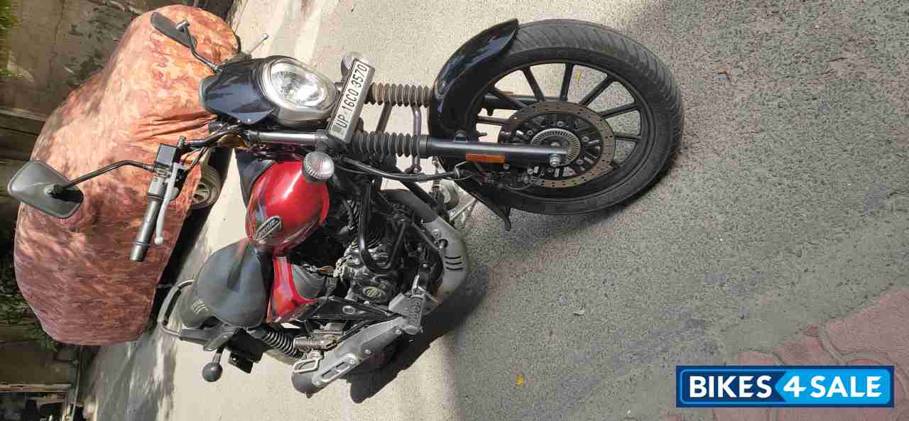 Bajaj Avenger Street 160 BS6