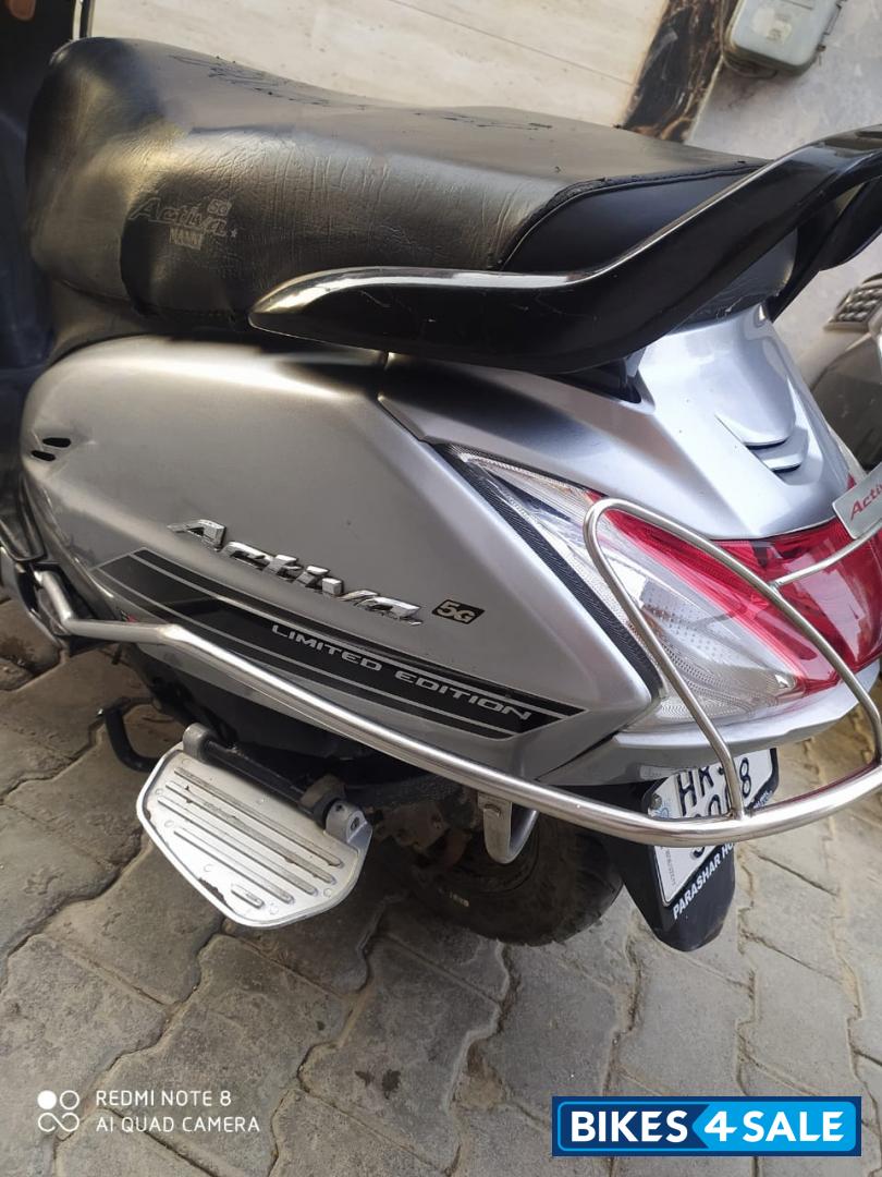 Silver And Black Honda Activa 5G Limited Edition