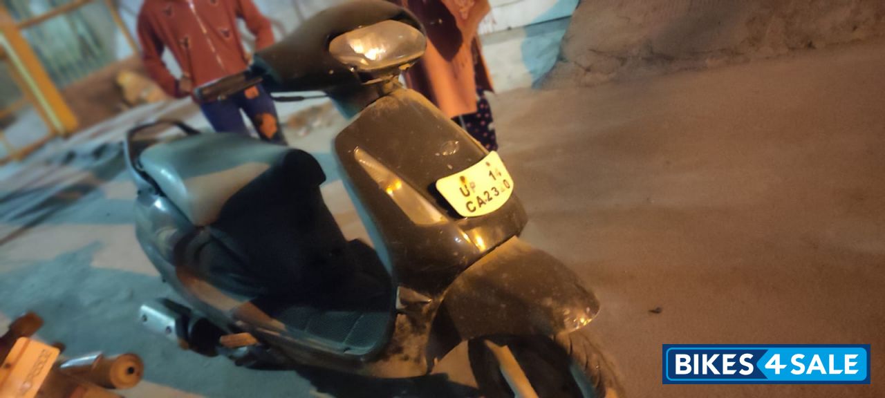 Black Mahindra Duro DZ