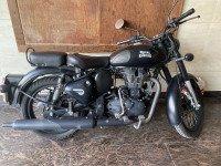 Royal Enfield Classic Stealth Black 2018 Model