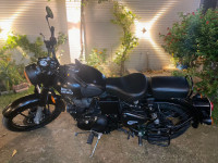 Stealth Black Royal Enfield Classic Stealth Black