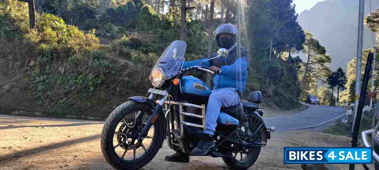 Blue Royal Enfield Meteor 350 Supernova