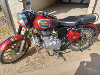 Brownish Red Royal Enfield Classic 350