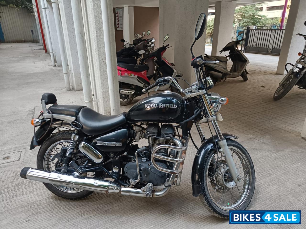 Royal Enfield Thunderbird 350