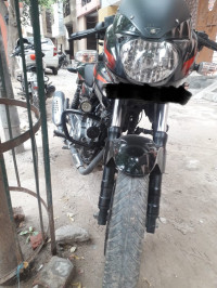 Black Bajaj Pulsar 180 DTSi