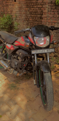 Black & Red Hero HF Deluxe BS6