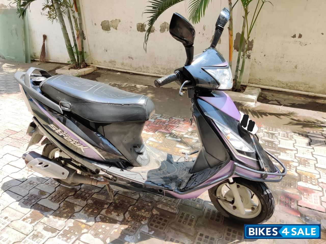 Black And Purple TVS Scooty Streak
