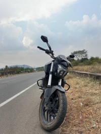 Grey Bajaj Dominar 250