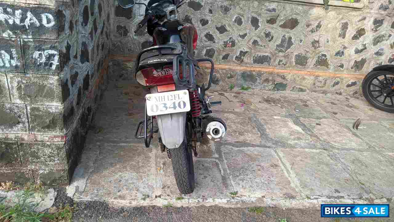 Black Yamaha Gladiator Black Yamaha Gladiator