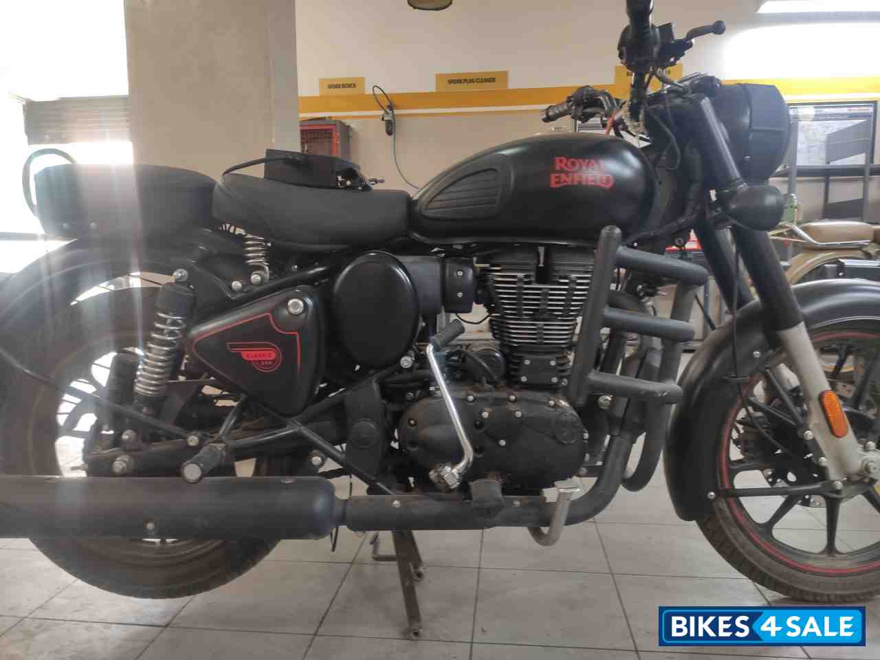 Royal Enfield Classic 350 Dual Channel BS6 Royal Enfield Classic 350 Dual Channel BS6