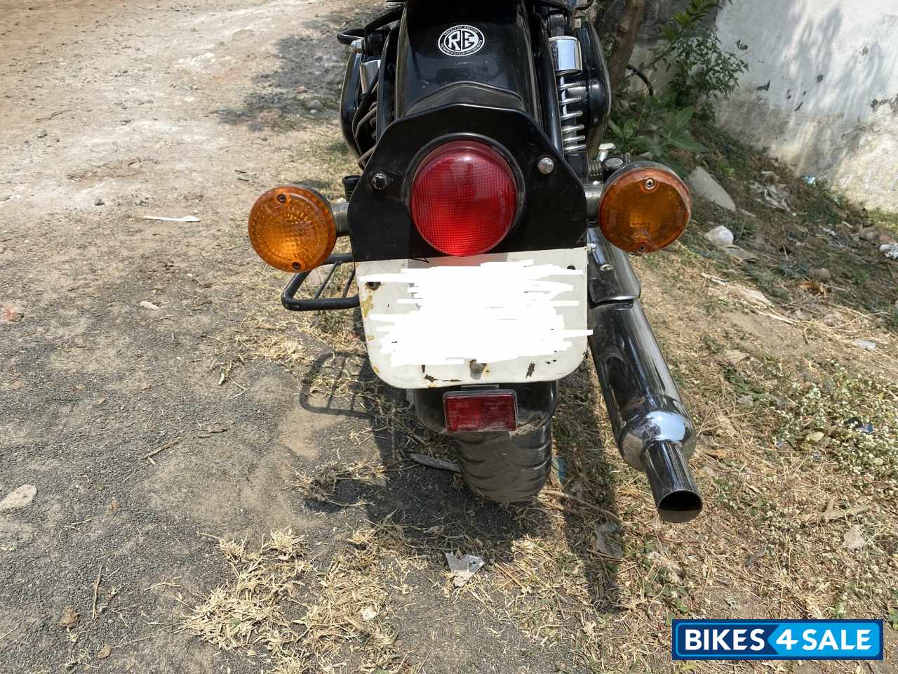 Reddish Red Royal Enfield Classic 350 Redditch Red Reddish Red Royal Enfield Classic 350 Redditch Red