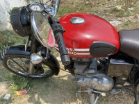 Reddish Red Royal Enfield Classic 350 Redditch Red