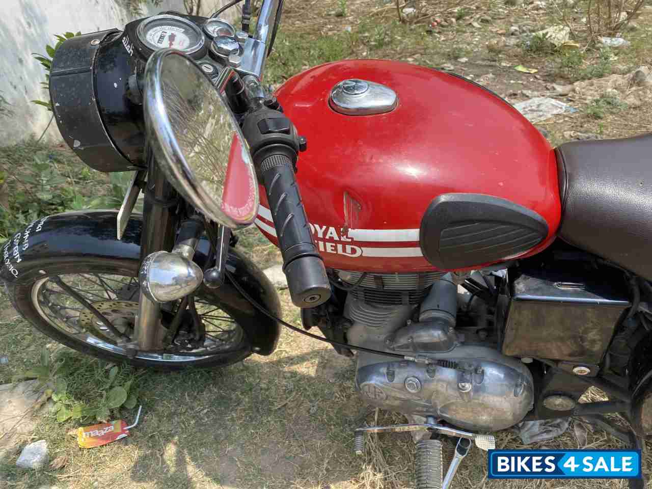 Reddish Red Royal Enfield Classic 350 Redditch Red Reddish Red Royal Enfield Classic 350 Redditch Red