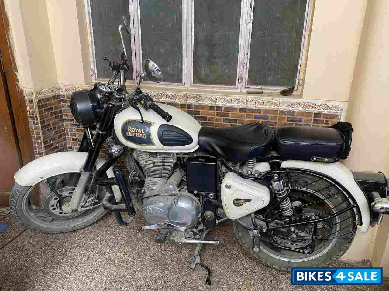Royal Enfield Classic 350 Royal Enfield Classic 350