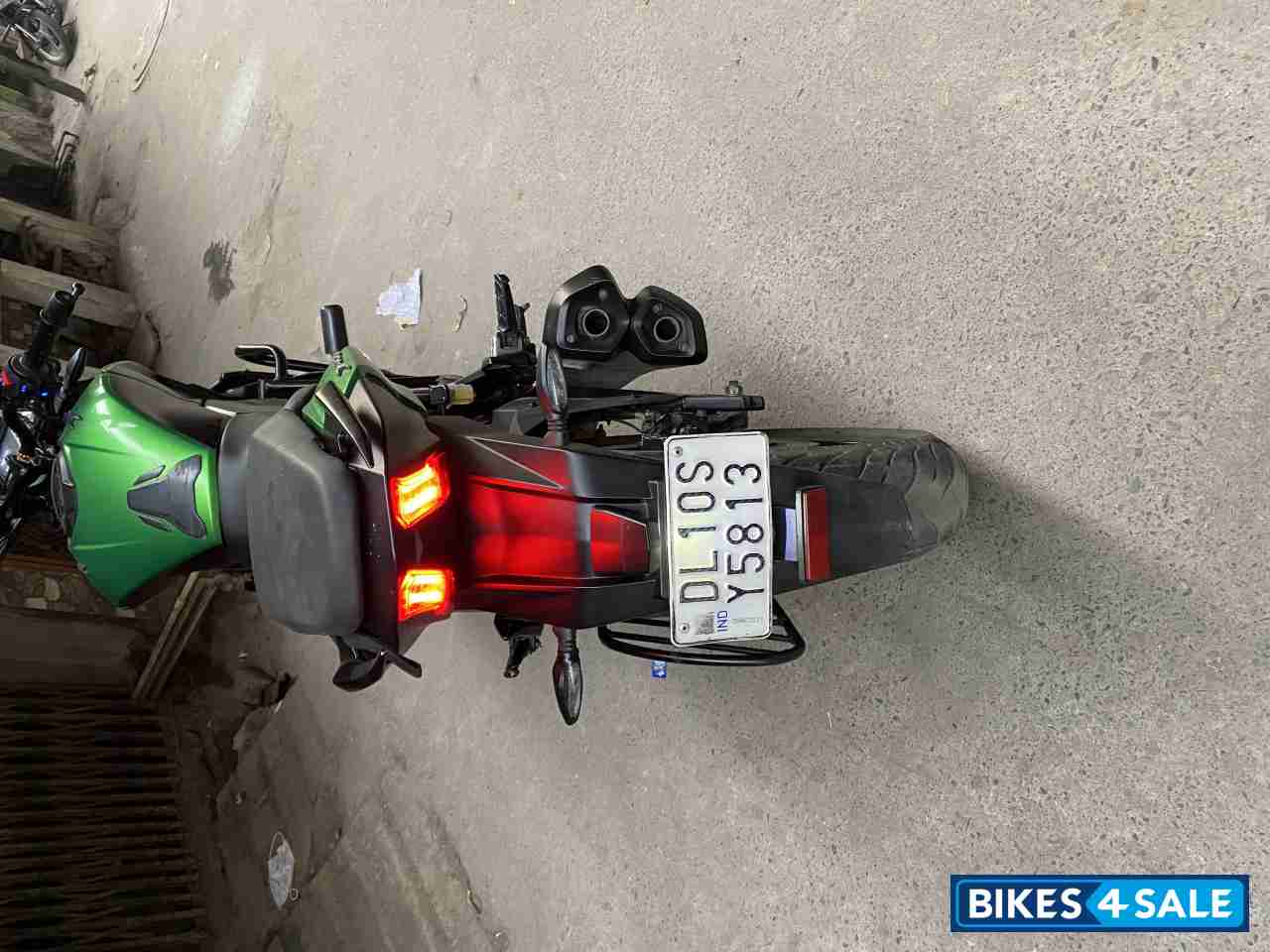 Green Bajaj Dominar 400 ABS BS6