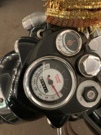 Royal Enfield Classic 350 2017 Model